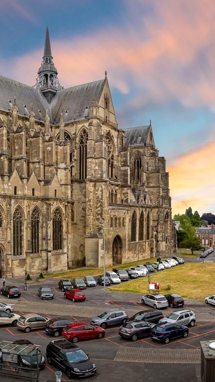 Huissier Saint-Quentin (02) – Tarifs commandes 7j/7